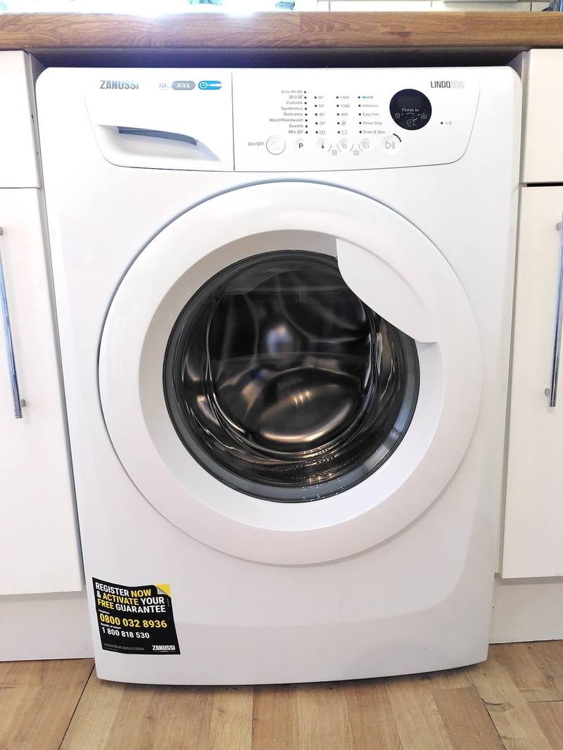 On the Zanussi ZWF01483W frontloader washing machine Review Earth Notes